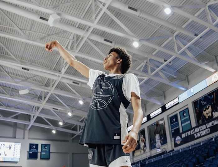 6'4 combo guard Cameron Carr has received an offer from Virginia basketball